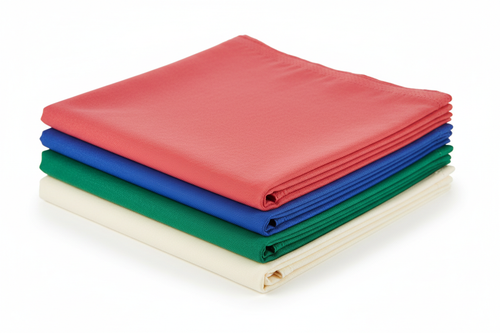 Stacked polyester napkins